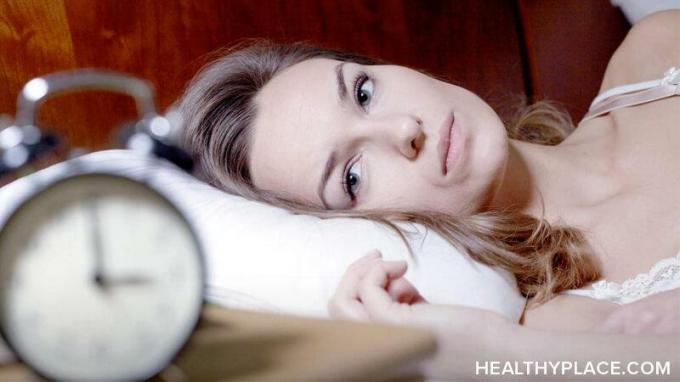 Az alváshiány számos negatív hatással lehet a bipoláris zavarra. Melyek ezek a hatások és hogyan kezeli az alváshiányt és a bipoláris zavart?