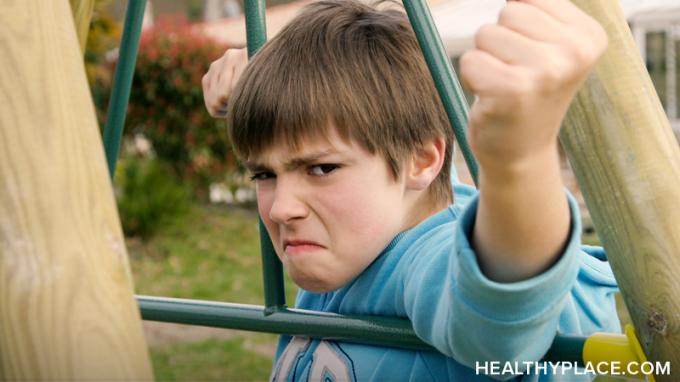 A gyermekek érzelmi és viselkedési rendellenességei nehézek. A HealthyPlace-on szerezze be ezen zavaró rendellenességek meghatározását, típusait és jellemzőit, hogy segítsen gyermekének. 