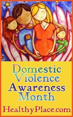 A családon belüli erőszak tudatosságának hónapja
