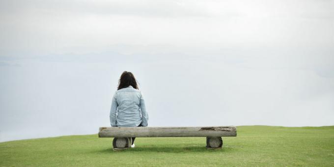 Ha nem akadályozza meg a magányt és az elszigeteltséget, akkor a depresszió eltarthat. Ezzel a három tippel megtanulhatja, hogyan lehet megakadályozni a magányt és az elszigeteltséget. Nézd meg.