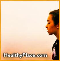 A légzés megváltoztatása visszafordíthatja a szorongás és pánikrohamok tüneteit. Tanuljon új légzési készségeket.